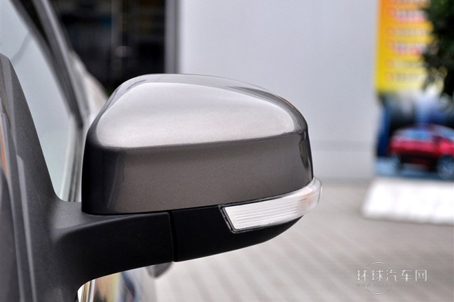 2012款 三廂 1.6L AT尊貴型