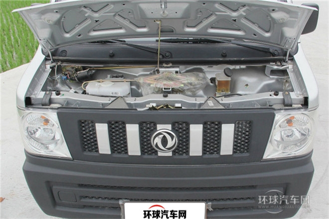 2011款 1.3L基本型有護(hù)欄