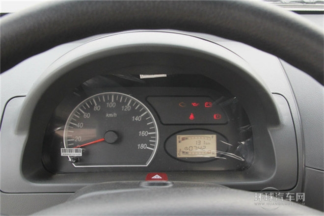 2011款 1.3L基本型有護欄