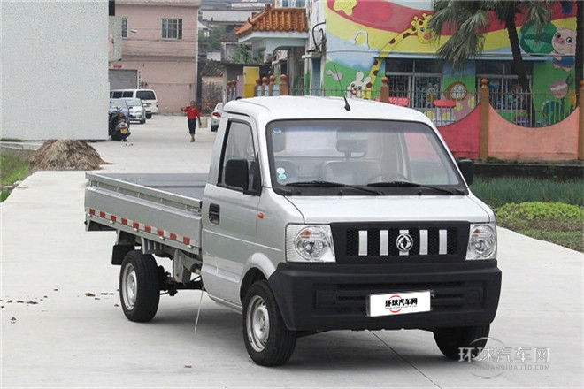 2011款 1.3L基本型有護欄