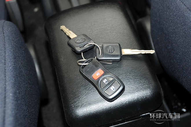 2013款 2.4L 四驅(qū)標(biāo)準(zhǔn)型 國IV