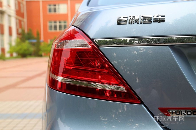 2014款 三廂 1.3T CVT尊貴型