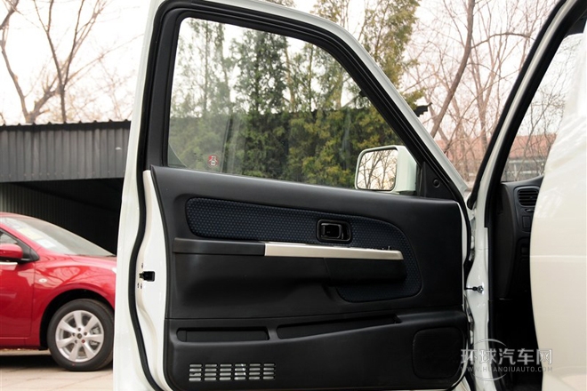 2013款 2.4L 四驅標準型 國IV