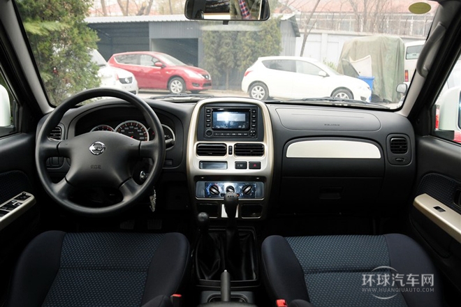 2013款 2.4L 四驅(qū)標(biāo)準(zhǔn)型 國IV