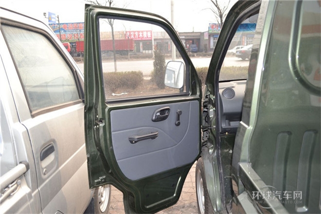 2011款 1.0L標準型無護欄