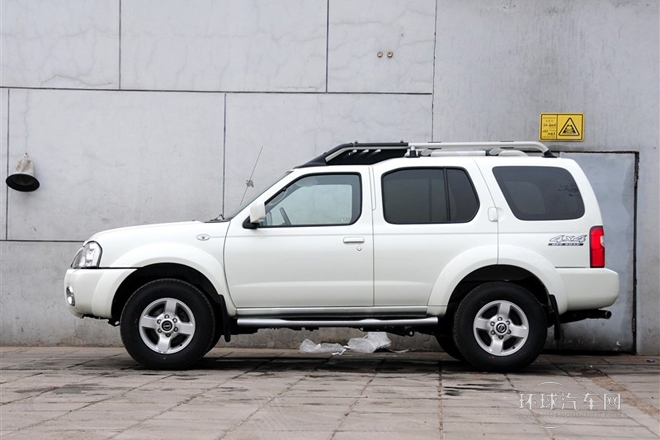 2013款 2.4L 四驅標準型 國IV