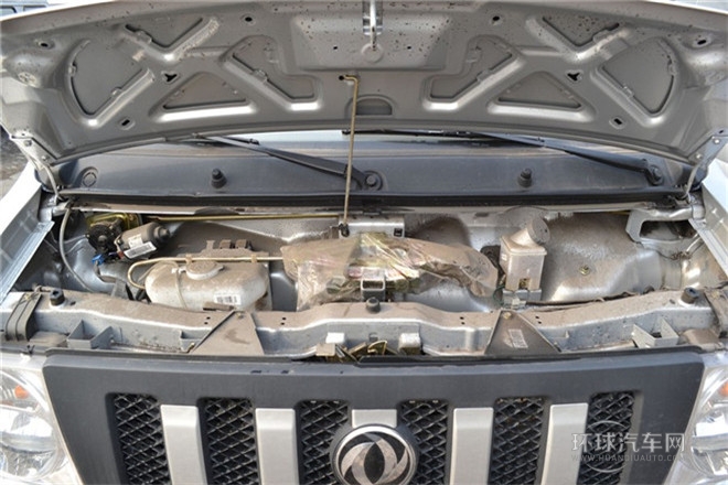 2011款 1.0L標(biāo)準(zhǔn)型無護(hù)欄