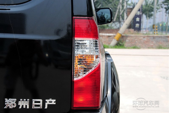 2013款 2.4L 四驅(qū)標準型 國V