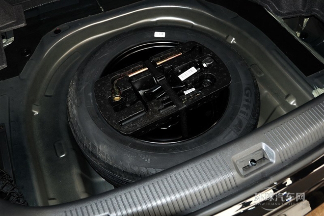 2013款 2.0L 手動精英型