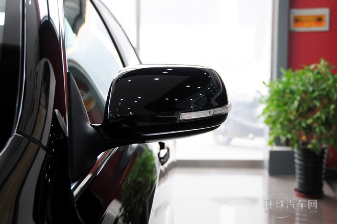 2013款 2.0L 手動精英型