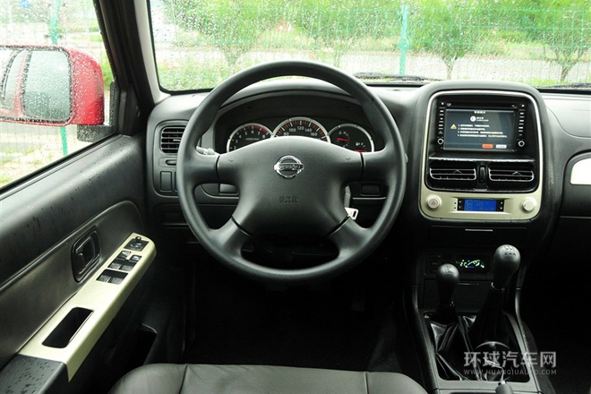 2013款 2.4L 四驅豪華紀念版 國IV