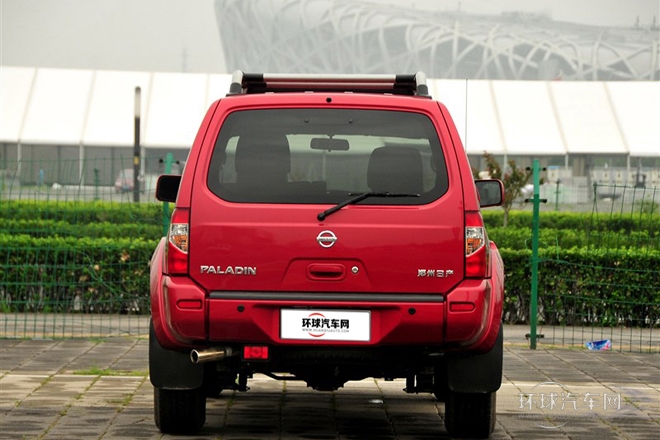 2013款 2.4L 四驅豪華紀念版 國IV