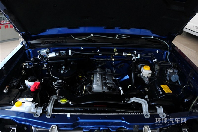 2013款 2.4L 四驅豪華型 國IV