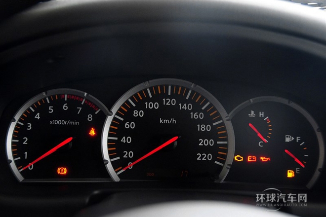 2013款 2.4L四驅豪華型 國IV