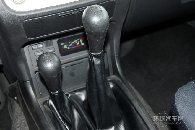 2013款 2.4L 四驅豪華型 國V