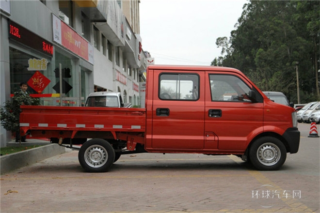 2011款 1.3L基本型有護(hù)欄