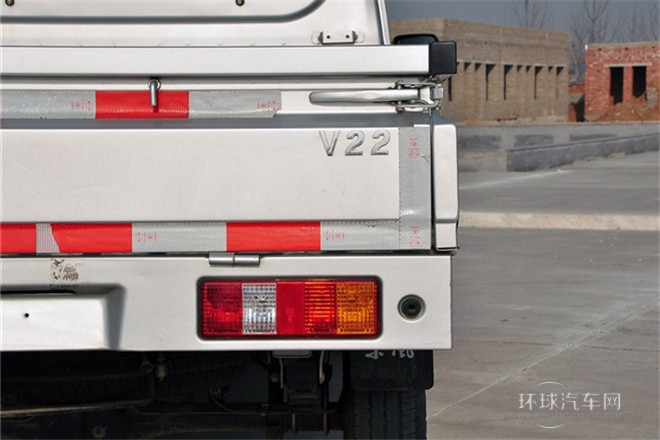 2011款 1.3L基本型無(wú)護(hù)欄