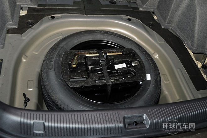 2013款 2.0L 自動精英型