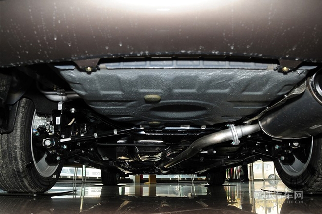 2013款 2.0L 自動精英型