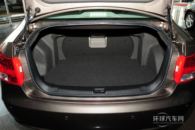 2013款 2.0L 自動精英型