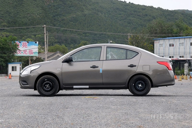 2014款 1.5XE MT舒適版