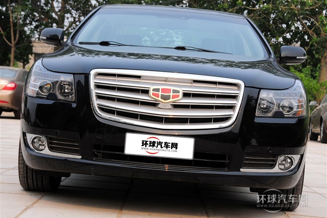 2013款 2.0L 自動尊貴型