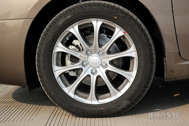 2013款 2.4L 自動行政型