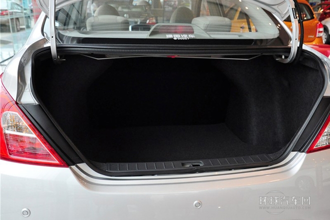 2014款 1.5XL MT豪華版