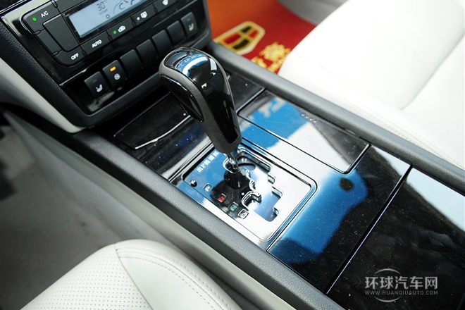 2013款 2.4L 自動行政型