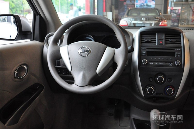 2014款 1.5XL MT豪華版