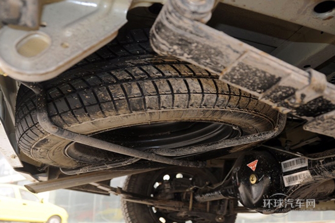 2013款 1.0L舒適型