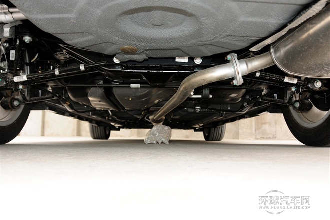 2013款 2.4L 自動尊貴型