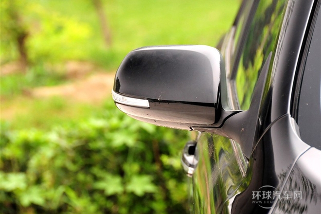 2013款 2.4L 自動尊貴型