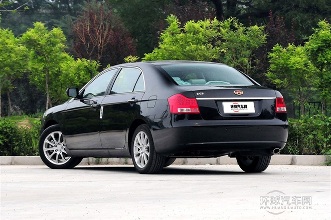 2013款 2.4L 自動尊貴型