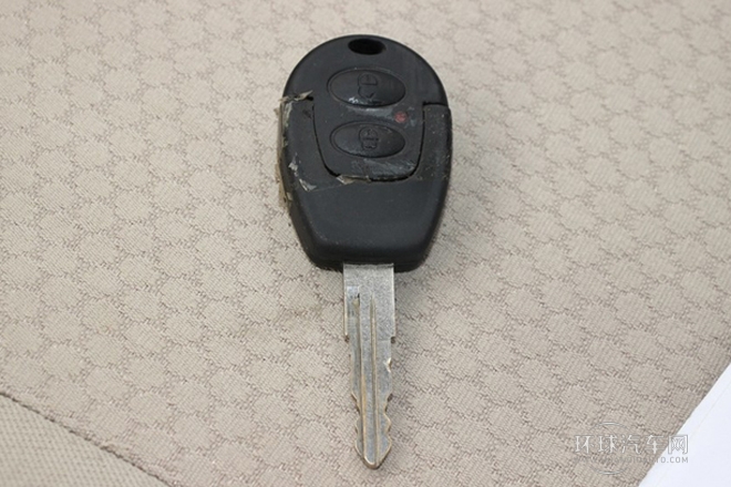 2013款 1.2L豪華型