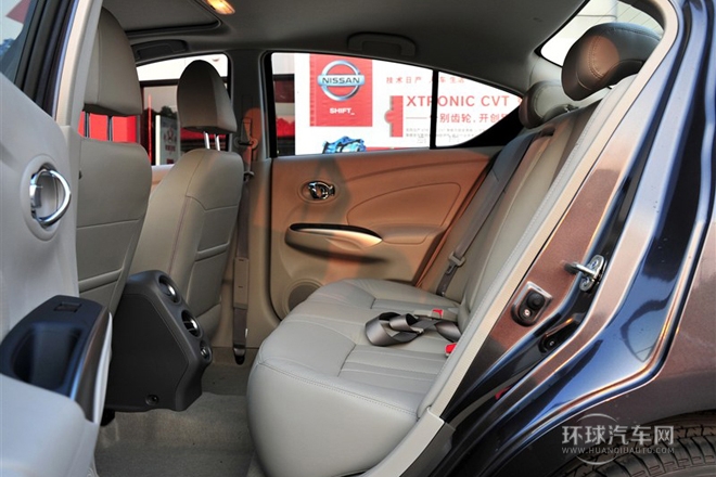 2014款 1.5XV CVT尊貴版