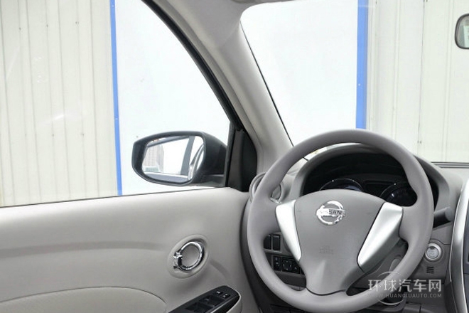 2014款 1.5XV CVT尊貴版