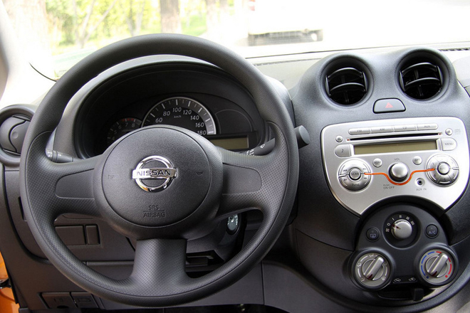 2010款 1.5L 手動(dòng)易型版