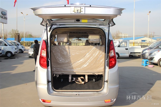 2013款 1.5L豪華型