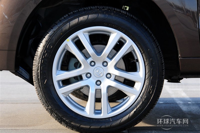 2013款 1.8T 手動兩驅(qū)智尊版