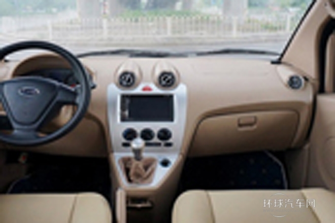 2013款 1.5L實(shí)力型