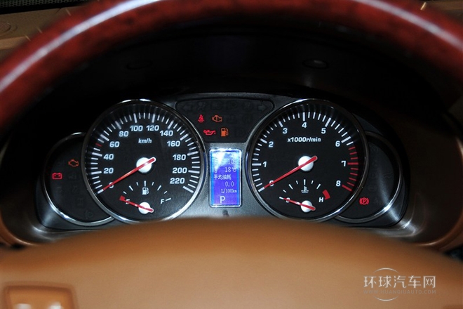 2013款 1.8T 自動兩驅智匯版