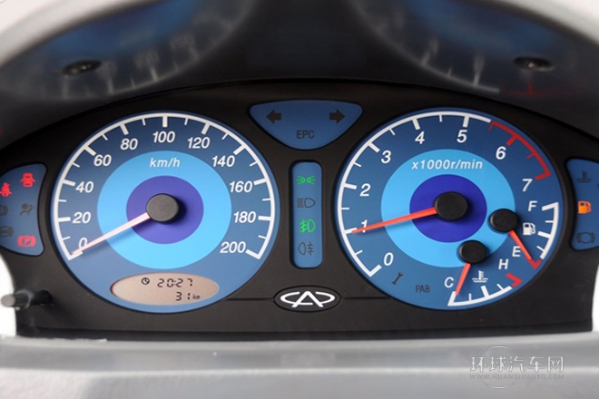 2012款 1.2L標(biāo)準(zhǔn)型