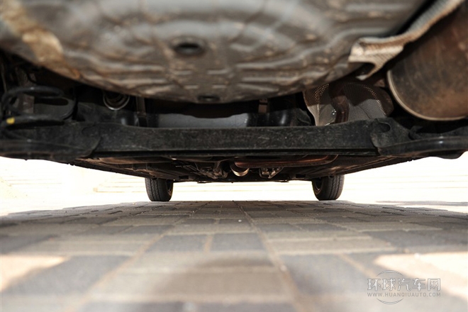 2010款 1.5L 自動易炫版