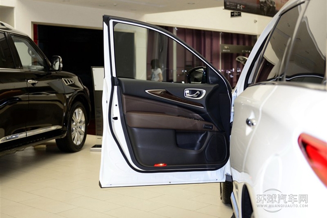 2014款 3.5L 兩驅(qū)卓越版