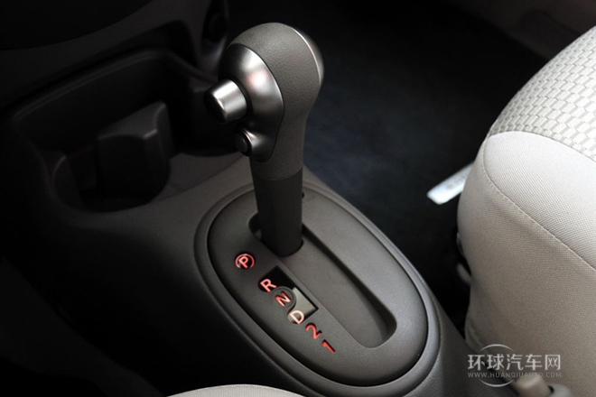 2010款 1.5L 自動易炫版