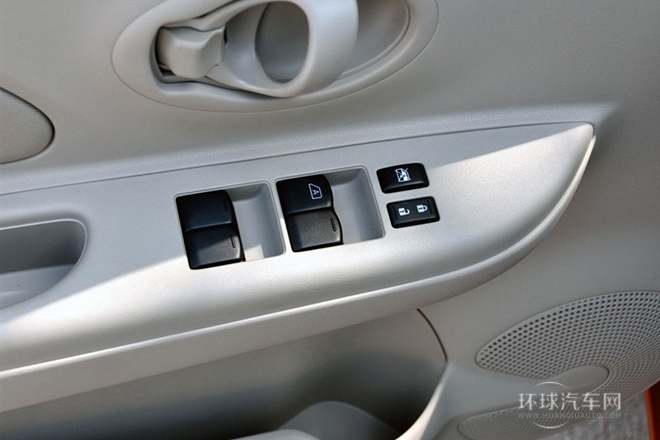 2010款 1.5L 自動易智版