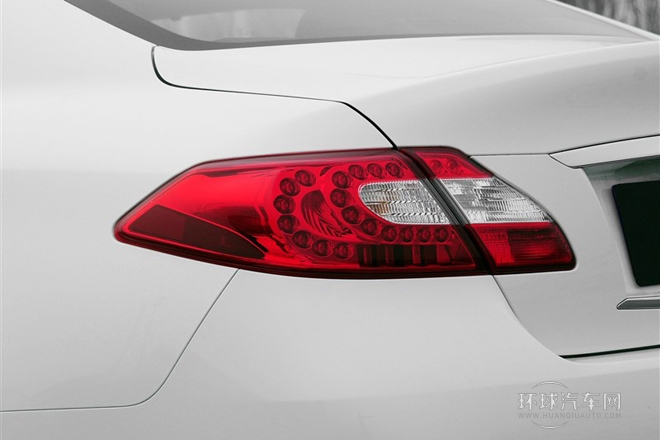 2013款 3.5L 奢華版 HYBRID