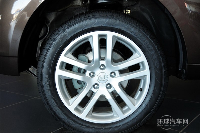 2013款 2.0T 手動兩驅(qū)智尊版