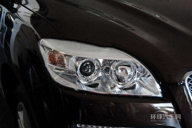 2013款 2.0T 手動兩驅智尊版